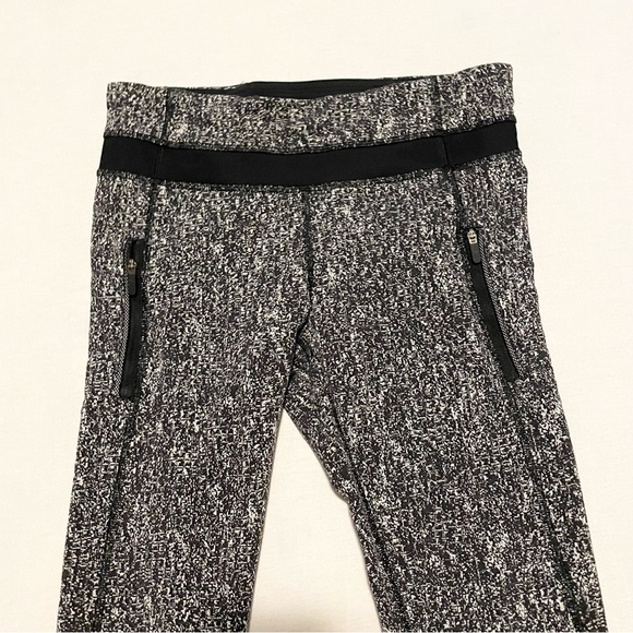 Lululemon Inspire Tight II Power Luxtreme Suited Jacquard Black White Size 6 - Picture 16 of 16
